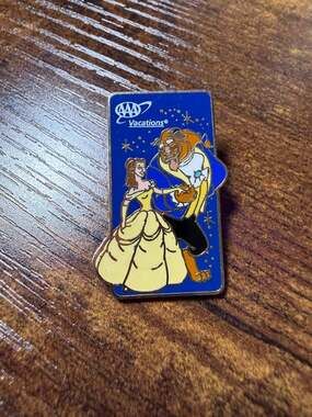 Disney AAA Vacations 2004 Beauty and the Beast Belle & Beast Trading Pin